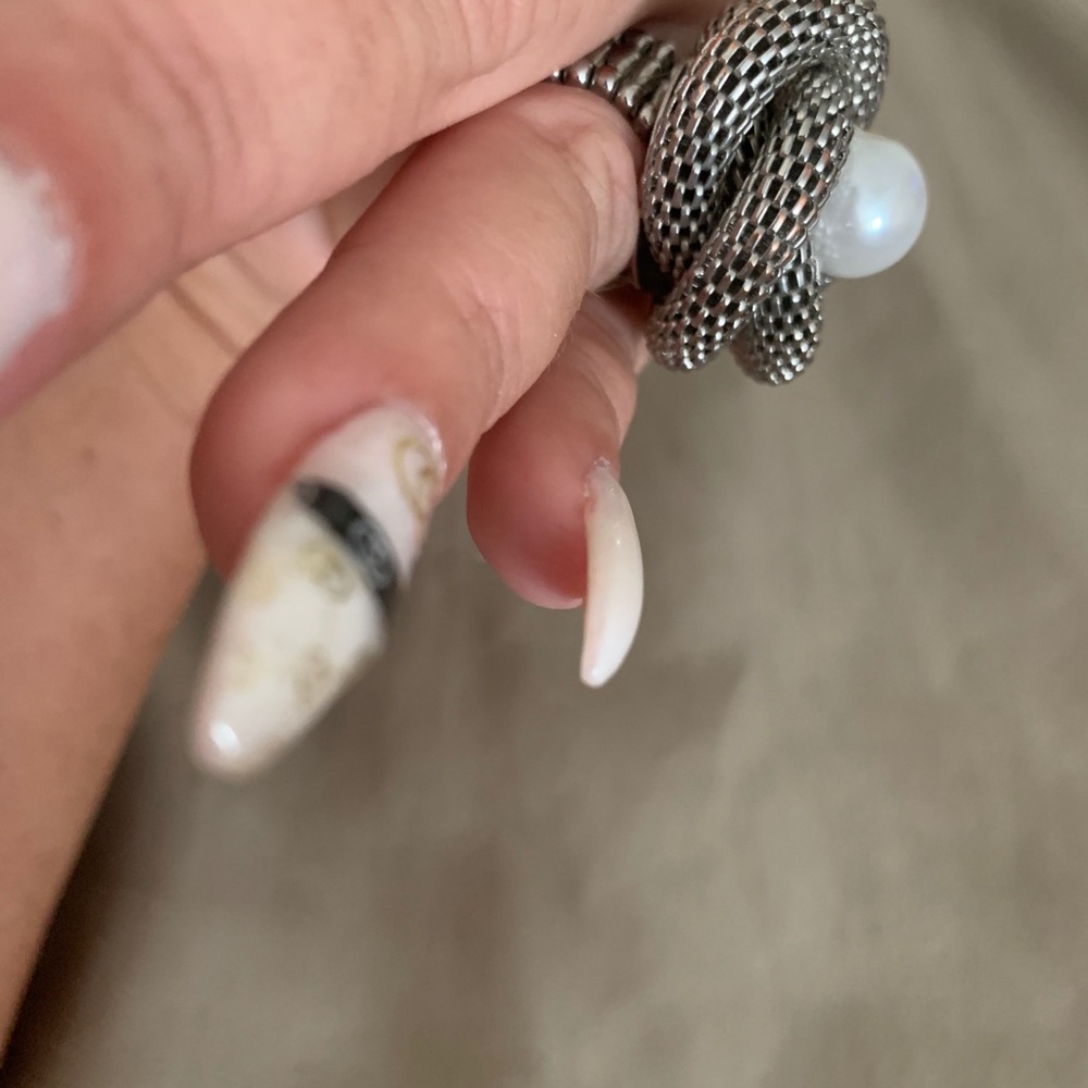 Silvertone Flower Cocktail Ring - image 3